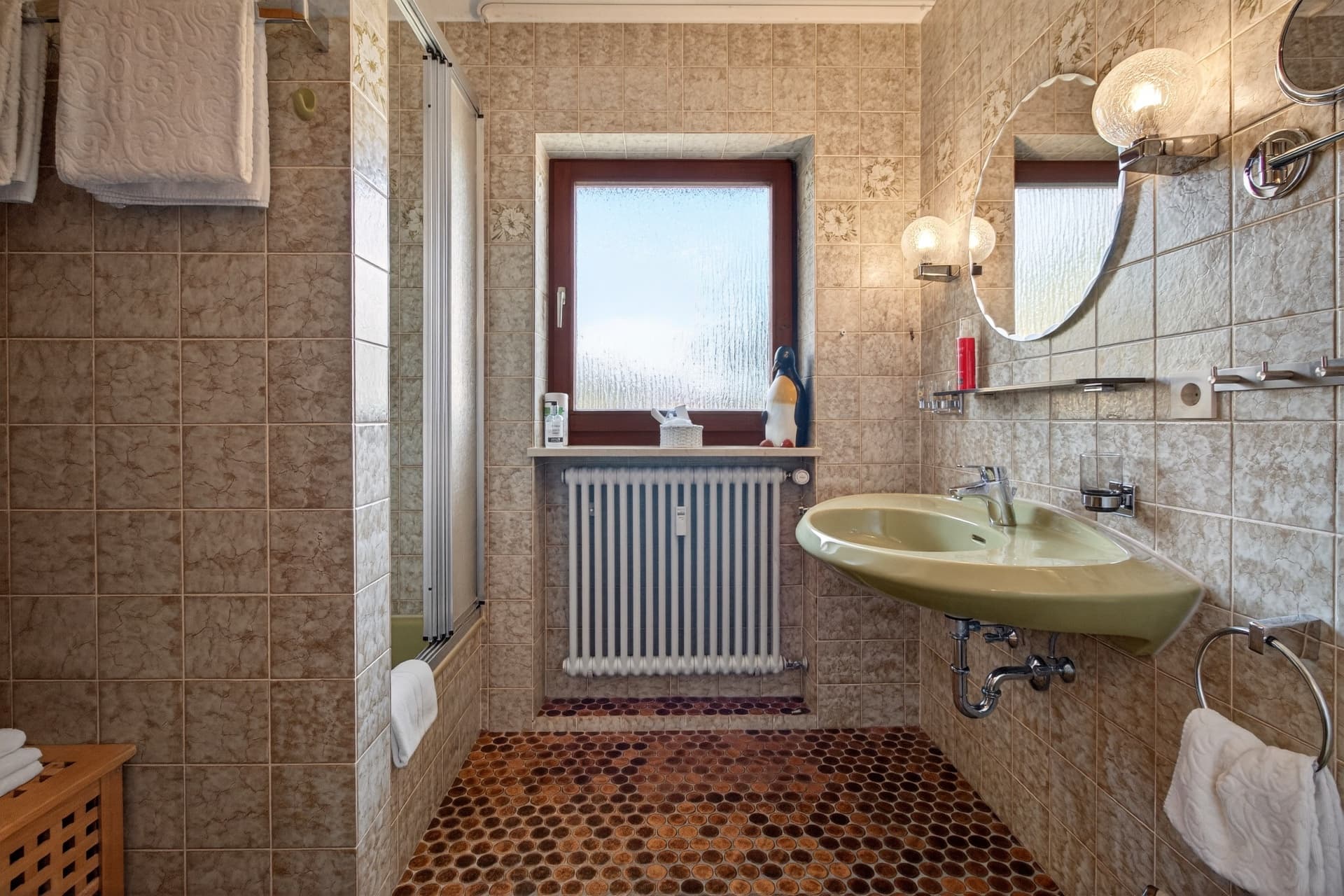 Bad mit Dusche – Ferienwohnung Allgäu